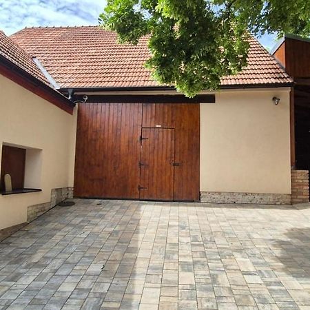 Apartmány Pulgary Bulhary Exteriér fotografie