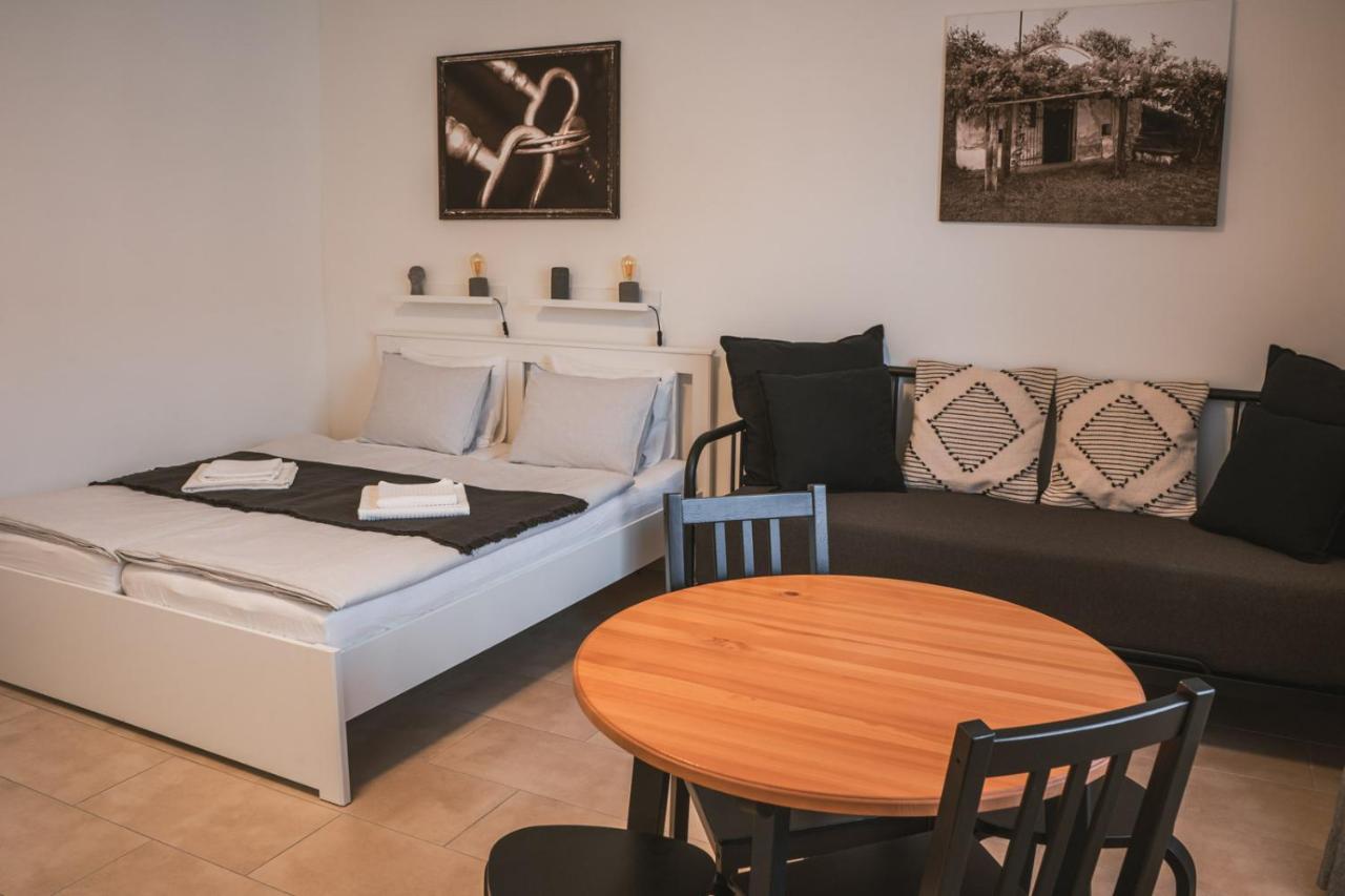 Apartmány Pulgary Bulhary Exteriér fotografie